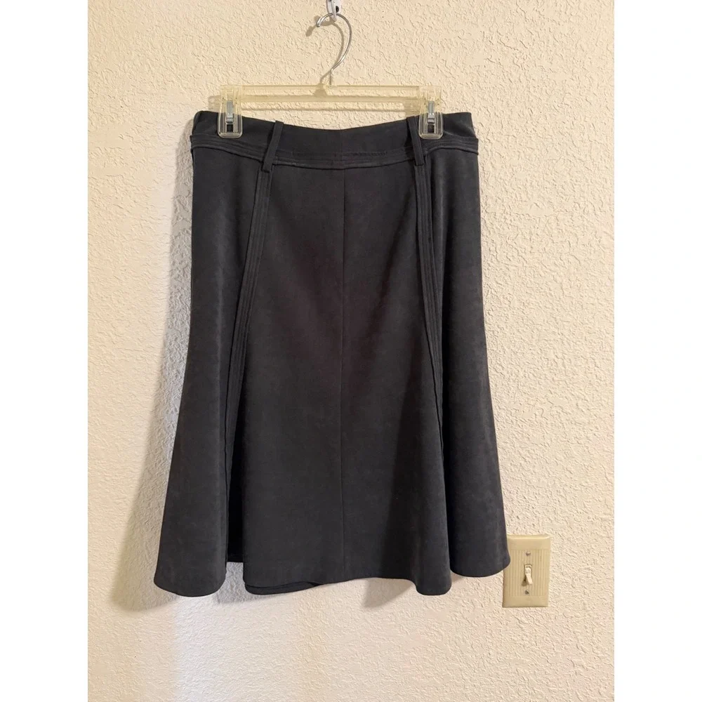 Larry Levine Gray Faux Suede A-Line‎ Midi Skirt Paneled Stretch Size 10